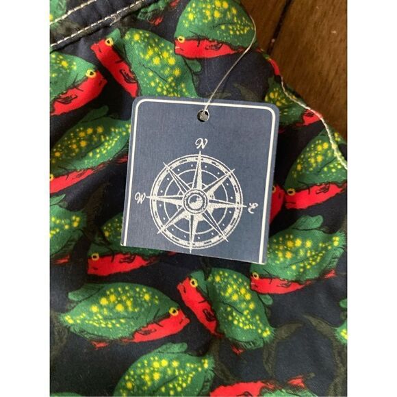 CHAPS Large Swim Trunks Lined NWT Red & Green Fish Pattern - Picture 4 of 9